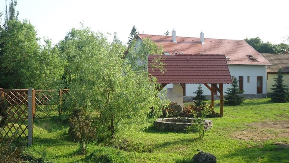 Felső Fogadó Felsőtold Exterior foto