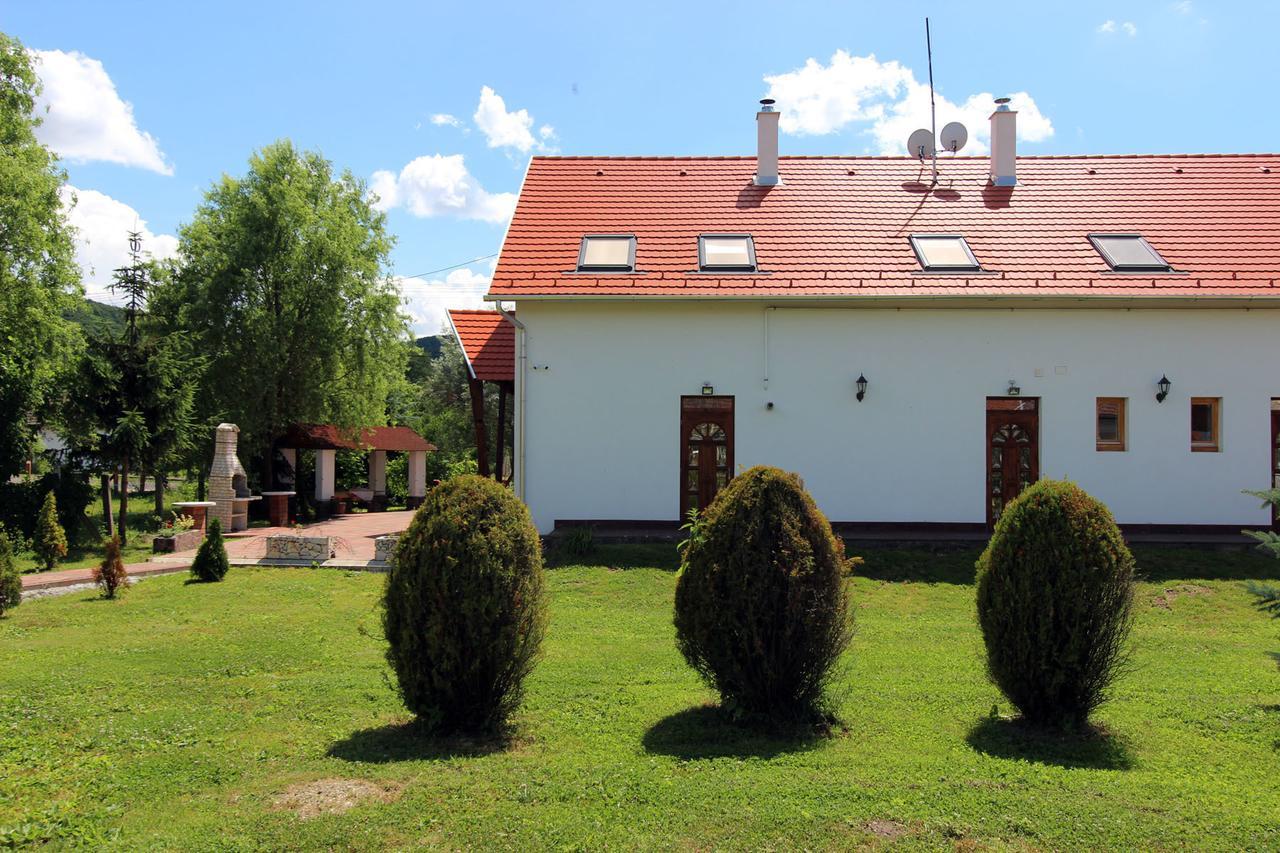 Felső Fogadó Felsőtold Exterior foto